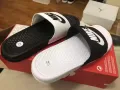 Nike拖鞋