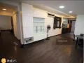 先驱地铁站走路3分钟，新拿房子，现有主人房女搭房，普通间男搭房，可煮，水电网全包