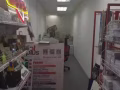低价转让店铺人潮旺，实利基路的百灵商业中心