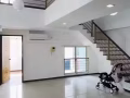 景万岸地铁 ，5卧室单位公寓 ，没有中介费，家私电都有！