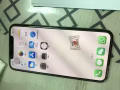 99新iPhoneXS 金色gold 512G $880电池很耐