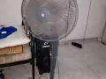 风扇四个，两个落地，两台式