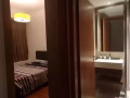 拎包入住，無中介費用排屋房間出租！