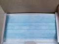 出售一次性口罩