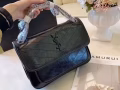 飾品 手錶 包包