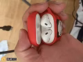 卖苹果一代耳机100