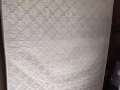 双人床垫和单人床垫