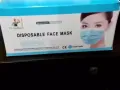 口罩出售，一盒$25元，50片装。