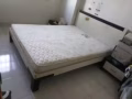 双人床及床垫