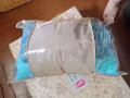 可以收起来的床垫，可以折起来的。只用过一次，就收起来了。