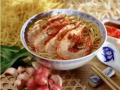 中峇鲁小贩中心招聘煮面头手