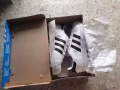 全新Adidas經典款