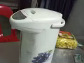 电热水壶