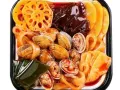 主打海鲜自热火锅400克、酸辣粉、臭豆腐、鱿鱼、素牛排、鱼豆腐