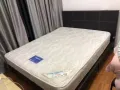 Queensize 床垫加床架 低价转让