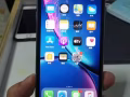 Apple iPhone 8-256-銀色    XR-64-藍色