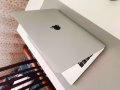 转让一台2016九成新Macbook Pro 13-inch，有意者请联系！