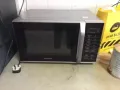 出售二手Panasonic 9成新微波炉（已卖）