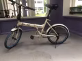 摺疊自行車