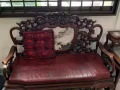 桌子和椅子一套