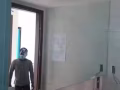 装修公司上班，可以更换灯饰，维修门窗，