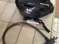 自行车安全头盔与锁头