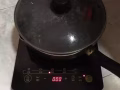 回国出售自用电磁炉，送一个锅