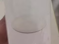 出一个全新华为无线充电器