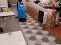 收碗員工數名