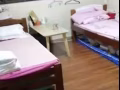 麦波申两人家女搭房