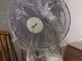 全新的台式电扇
