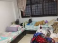 Sembawang drive 三巴旺大牌470普通房招1位女搭房(三人一间)