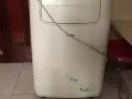 八成新移动空调出售