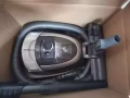 吸尘器