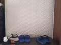 独立弹簧的单人床垫