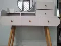 二手化妆桌橱柜自取