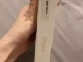 出售 全新未使用的苹果13 , 256GB 星光白， 有收据。