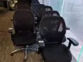 办公室用品，桌子椅子文件柜