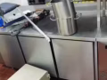 专业定做出售二手白钢（主炒炉，水盆，桌子）价格优惠