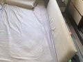九九新儲物床便宜出售