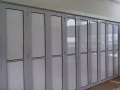 专业安装店面玻璃墙，玻璃门等，专业各种维修等。维修各种玻璃门。拆装等电话97559458