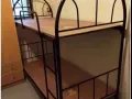 收上下铺铁床，欢迎来电