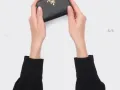 9.8新PRADA零钱包$370