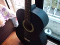 customsound 品牌 的人民币900多新币只要100 黑色搭配银色和黄