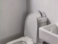 全新馬桶