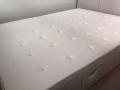 IKEA Queen size 雙人床墊 - 舒適耐用