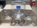 一套新酒杯