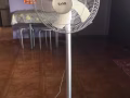 本人有一台风扇要卖！刚买没多久！崭新的！10新币！有需要的联系WhatsApp91344198