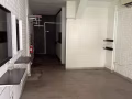 裕花园半间店面出租电话：86060205