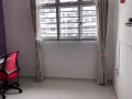 靠近中巴魯地鐵站，普通房出租。